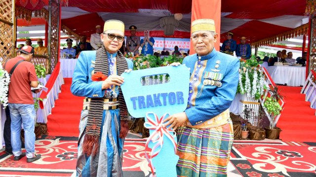 2020 Bulukumba Diganjar Bantuan Rp 50 Miliar dan 4 Bus dari Pemprov Sulsel