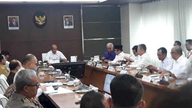 Rapat Sejumlah meteri Membahas Cuti Bersama (foto:kompas.com)