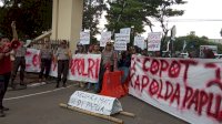 Bawah Simbol Keranda Mayat, Aliansi Mahasiswa Sulawesi Gugat Kapolda Papua