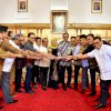 YOSS Serahkan Aset Ke Pemrov, Ketua DPRD: Mereka Ingin Satdion Megah