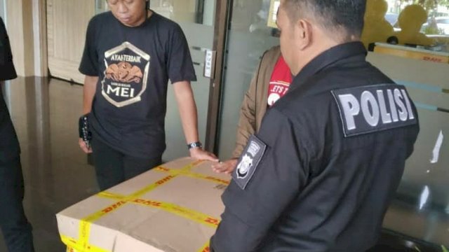 Hendak Kirim Ribuan Masker Ke Luar Negeri, Dua Oknum Mahasiswa Ditangkap Polisi