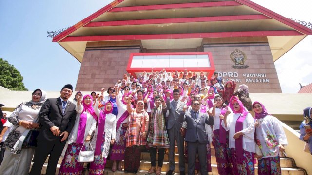 Diah Pitaloka Lantik KPPI Sulsel