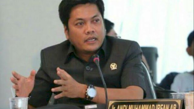 Wakil Ketua DPW PAN Sulsel, Irfan AB