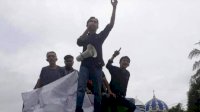 Tolak Omnibus Law, Mahasiswa Makassar Gelar Unjuk Rasa