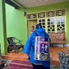 Cegah Wabah Corona Legislator Nasdem Semprot Tempat Ibadah dan Rumah Warga