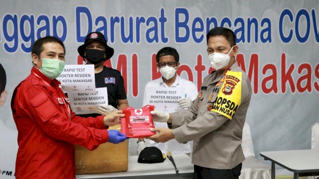 Bersama PT Bintang, Kapolda Sulsel Salurkan 1000 Alat Rapid Tes Corona