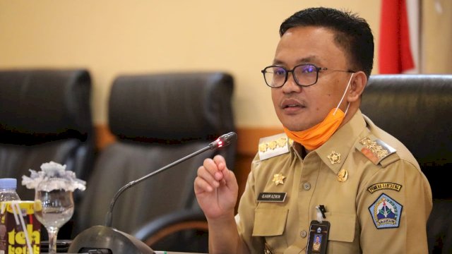 Pimpin Rapat dengan Kades, Bupati Ajak Cegah Covid di Desa