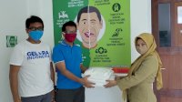 Partai Gelora Serahkan APD ke Puskesmas Barombong