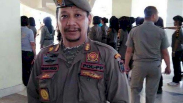 Satpol PP Silahkan Buka: Kami Semprot Cairan Pewarna