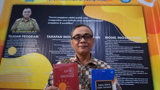 Bantaeng Luncurkan Buku Satu Guru Satu Inovasi