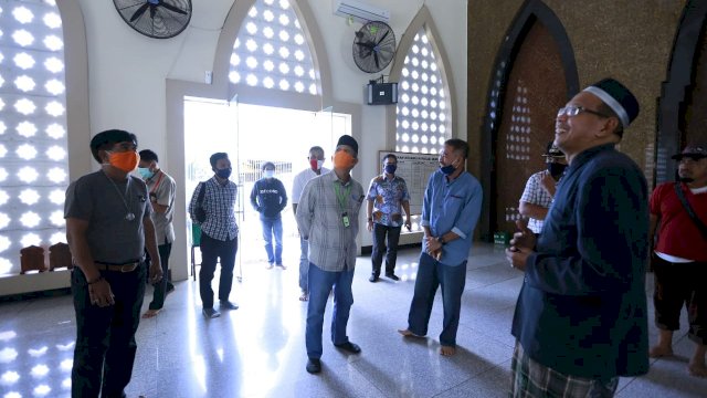 Pemkot Makassar Pantau Pelaksanaan Salat Ied di Masjid