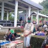 Tim Gugus Bantaeng Sosialisasikan Penggunaan Masker di Pasar
