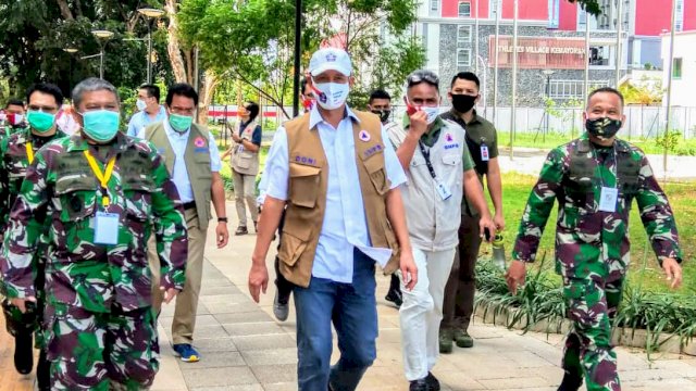 &ldquo;Ketupat Semangat&rdquo; Wisma Atlet dari Doni Monardo