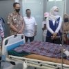 Nasdem Berikan Santunan 10 Juta Korban Luka Bakar di Maros