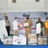 Kamrussamad Salurkan Bantuan APD di Sinjai