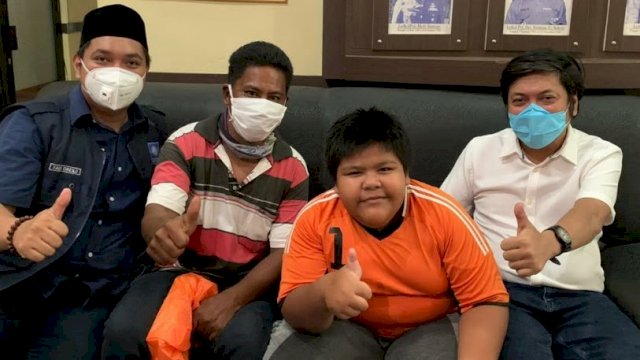 Irfan AB Beri Dukungan Ke Rizal