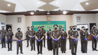 Kejati Sulsel, Lantik Tujuh Kejari Baru