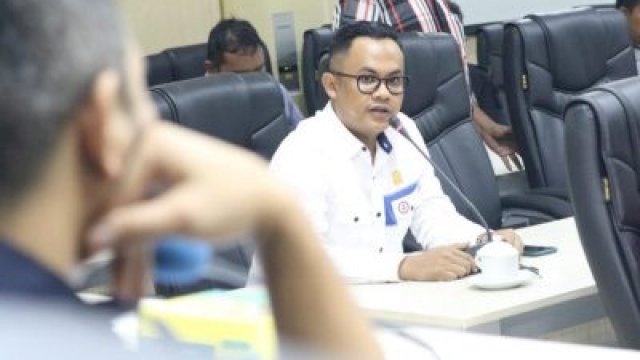 Legislator Ini Pertanyakan Penutupan Toko Alaska