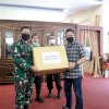 Kapolda Sulsel Terima Bantuan Almatkes Covid-19 Dari Sekjen Kemhan Marsekal Madya TNI Donny Ermawan