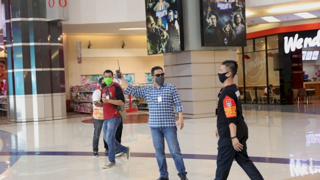Tegakkan Disiplin Protokol Kesehatan, Inspektur Covid-Makassar Sidak Mall dan Pusat Keramaian