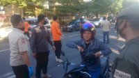 Tak Gunakan Masker, Puluhan Warga Makassar Dapat Peringatan