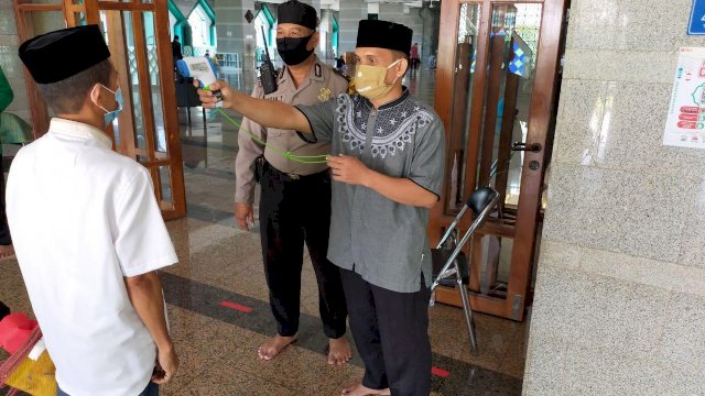 Kabid Humas Polda Sulsel: Polri Disiplinkan Masyarakat Patuhi Protokol Kesehatan  Untuk Cegah Covid 19
