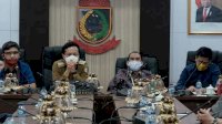PJ Walikota Ajak Anggota Dewan Makassar Tekan Angka Penularan Virus Corona