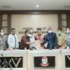 IKA Unhas Serahkan Rekomendasi Ke DPRD Makassar Untuk Penanganan Corona