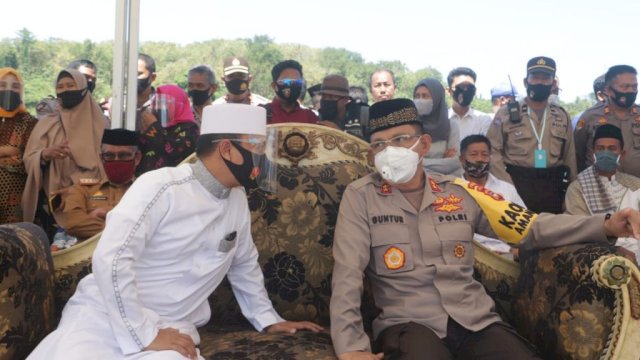 Letakkan Batu Pertama Masjid Al-Fatihah, Kapolda Sulsel: Ini kampung Saya