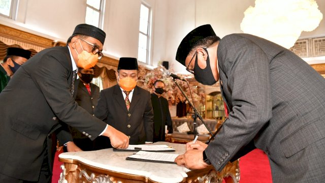 Gubernur: Selamat Bekerja Kadis Kominfo dan PTSP