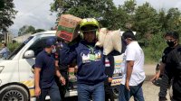 Syahar Serahkan Bantuan Nasdem ke Masamba