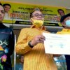 Bersama Andi Kaswadi, Supriansa Serahkan Surat Dukungan di SC Musda Golkar