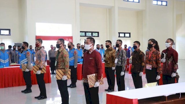 Polda Sulsel Gelar Pengambilan Sumpah dan Penandatanganan Pakta Integritas Penerimaan Akpol dan Tamtama Polri T.A. 2020