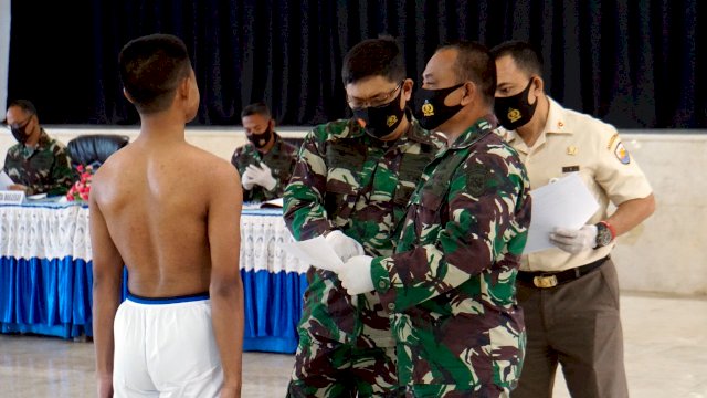 Danlantamal VI Pimpin Sidang Pantukhirda Calon Taruna -Taruni AAL Tahun 2020 Panda Makassar