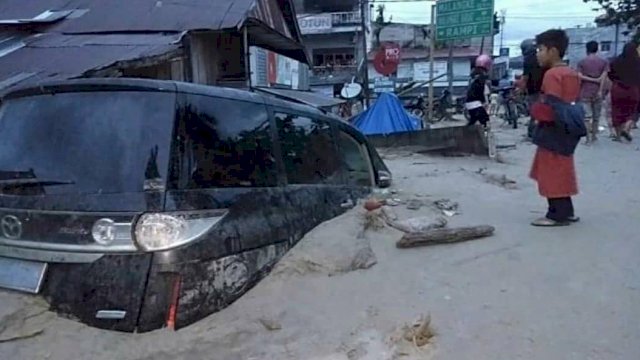 Banjir Bandang di Masamba, lima Warga Meningal Dunia
