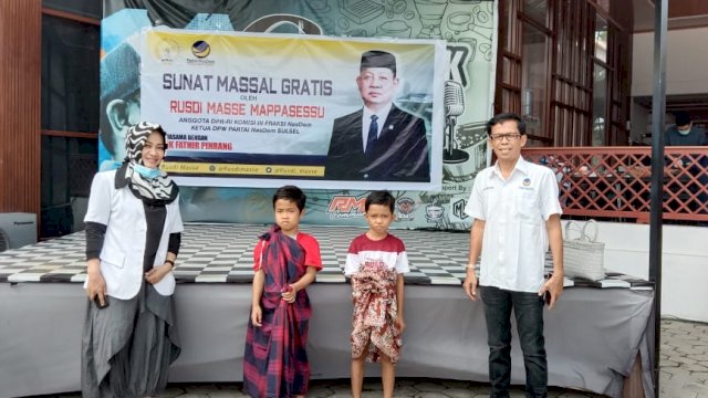Masyarakat padati sunatan massal gratis RMS