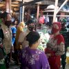 Tim Relawan Gugus Covid-19, Sidak Langsung Pedagang Pasar di Makassar