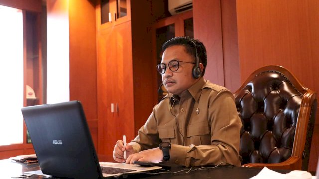 Wakili Kepala Daerah se-Indonesia Ilham Azikin Jadi Pembicara Forum SLRT MAMPU