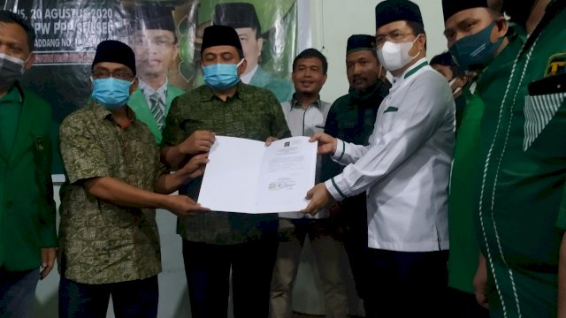 Ketua PPP Sulsel Serahkan Rekomendasi ke APPI-Rahman, BBT “Mojjo”