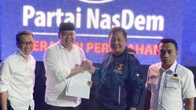Serahkan Rekomendasi B1 KWK ke Askar Pipink, RMS: Pilkada Bulukumba Wajib Menang