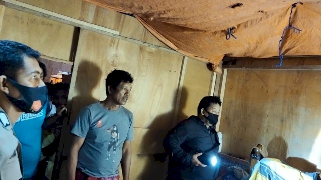 Diduga Terhimpit Ekonomi Sampai Cekcok dengan Istrinya, Pria Ini Gantung Diri