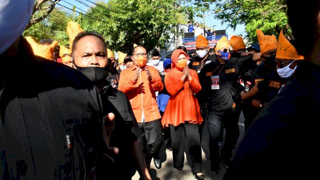 Lolos dari &ldquo;Pembegal&rdquo;, Danny-Fatma Resmi Terdaftar di KPU