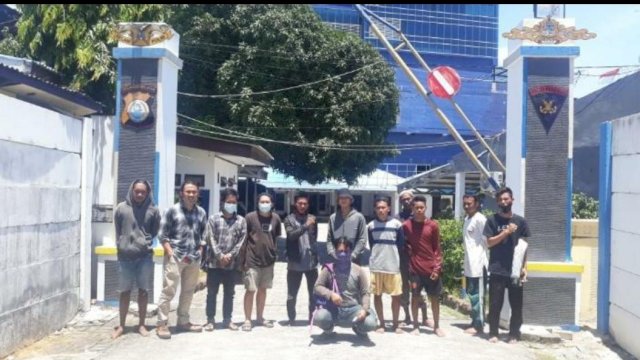 7 Nelayan Kodingareng, 1 Aktivis, dan 3 Persma Bebas, Begini Pengakuan Mansur