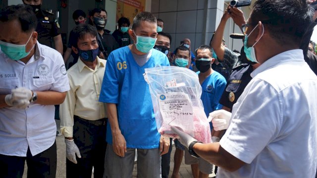 Diintai Berhari-Hari, BNNP Sulsel Berhasil Amankan 1,4 KG Sabu-Sabu di Sidrap