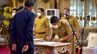 Gubernur Kukuhkan Amson Sebagai PJS Bupati Torut