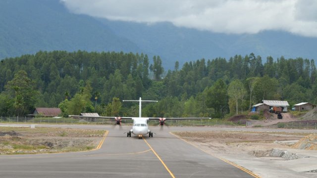 Gubernur Harap Bandara Toraja Layani Penerbangan Tiap Hari