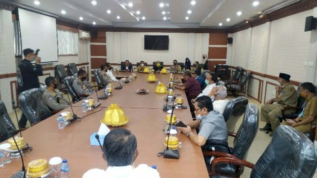Kapolda Sulsel Sebut Grafik Positif Corona Naik Paska Pendaftaran Paslon di KPU