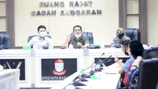 Bahas Soal Raperda Minol, Rapat Bapemperda DPRD Makassar Jadi Ajang Adu Argumen Antar Utusan Fraksi