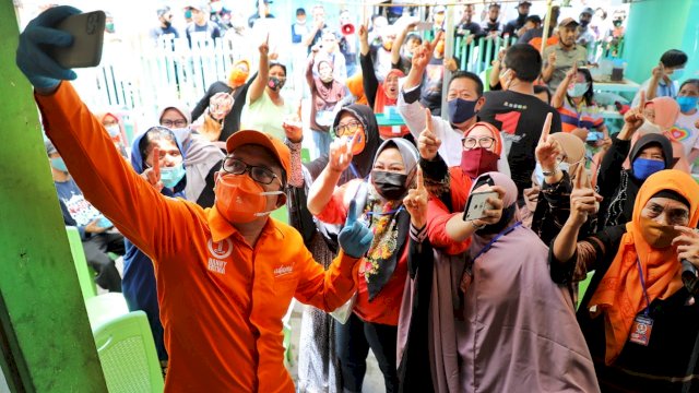 Warga Bara-baraya Selatan Optimis Menangkan Danny-Fatma