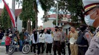 Aliansi Mahasiswa Selayar Demo di Depan DPRD Tolak UU Omnibuslaw